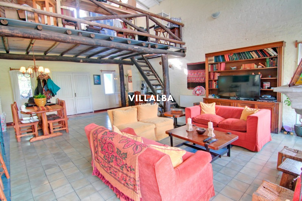 Casa ID.763 - Casa en venta 