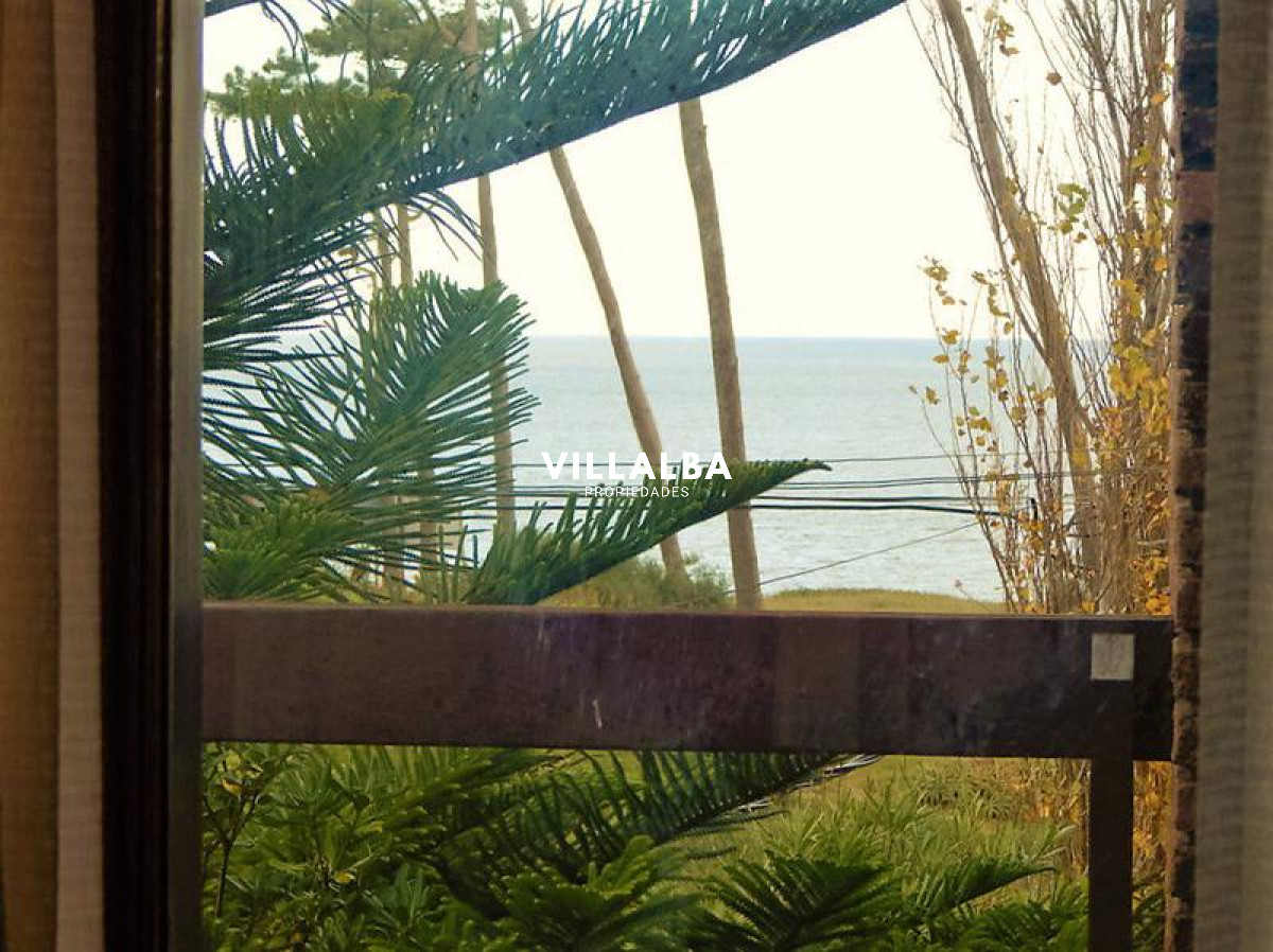 Casa ID.30 - Playa Mansa, zona de Pinares Muy cerca del Mar
