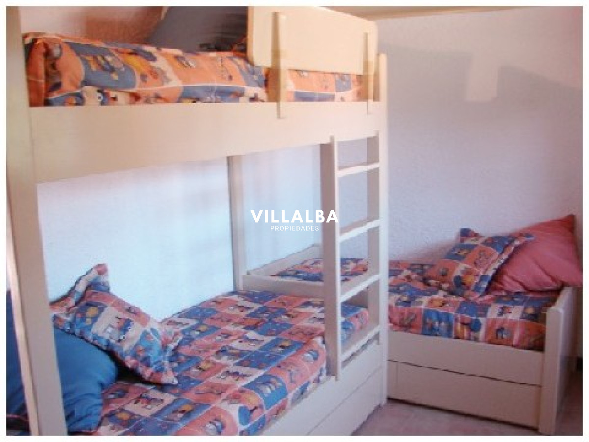 Apartamento ID.1880 - Importante Casa en Venta Punta del Este- Lugano