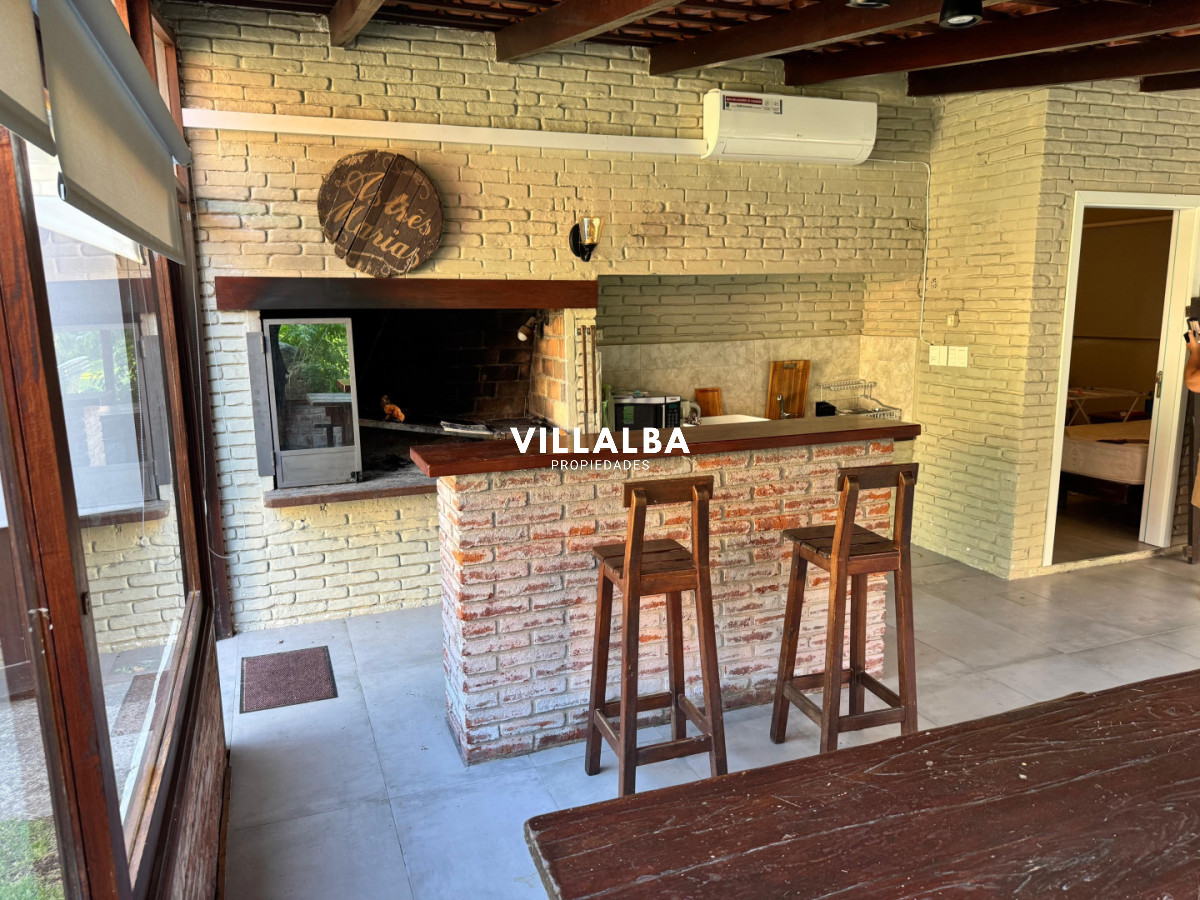 Casa ID.4019 - Casa zona residencial Punta del Este 