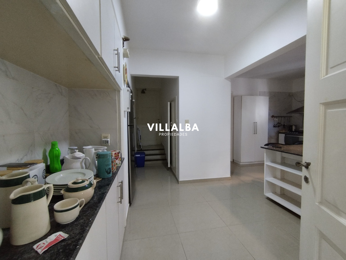 Apartamento ID.4086 - Alquiler y venta de casa en Punta del Este