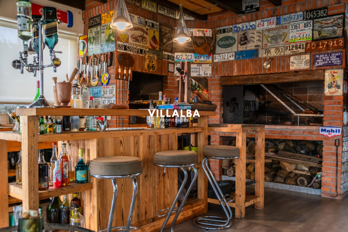 Casa ID.3983 - Venta - Casa con vista plena a la Laguna del Diario