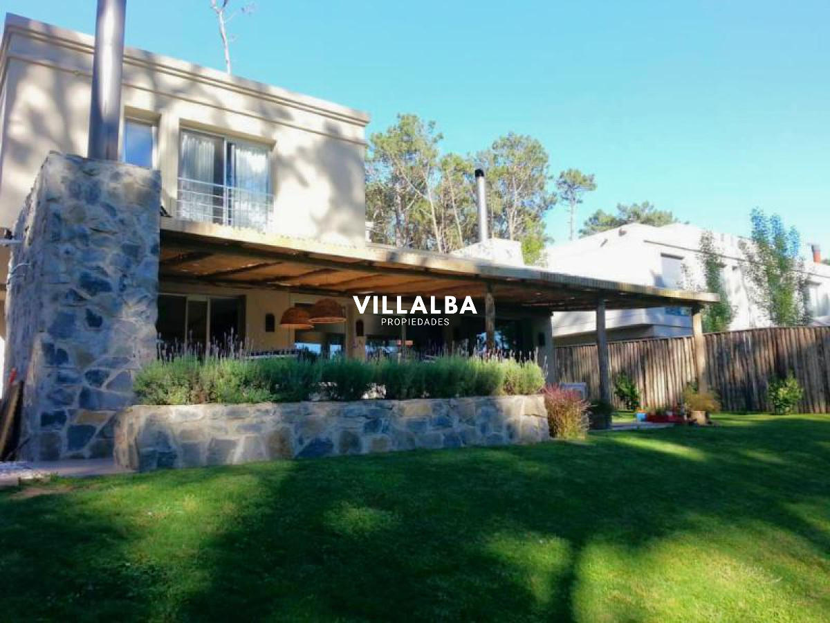 Apartamento ID.29 - Playa Brava,  esplendida casa en Venta. 