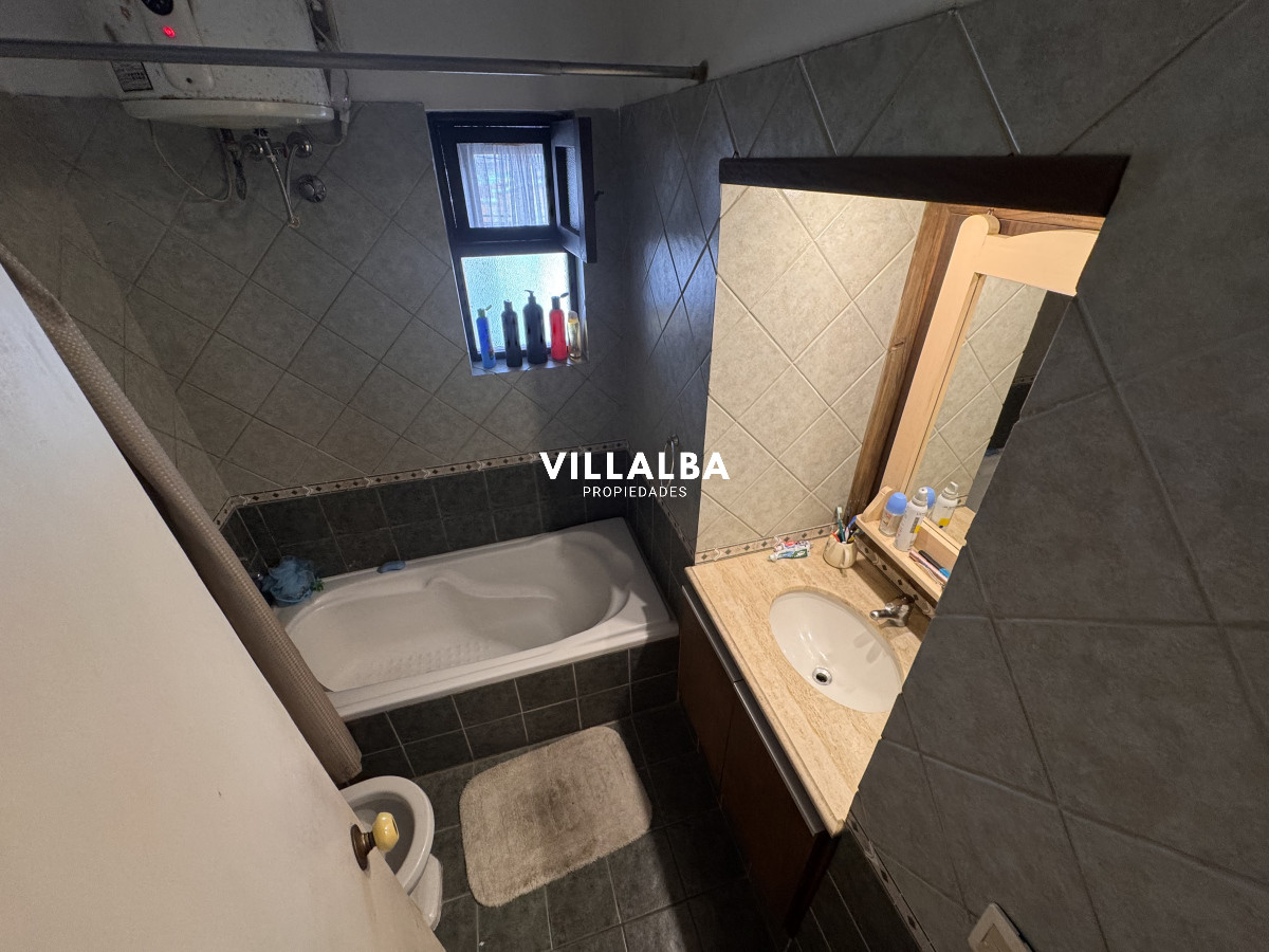 Casa ID.3452 - Casa con renta en zona céntrica de Maldonado Ideal para inversión o vivienda