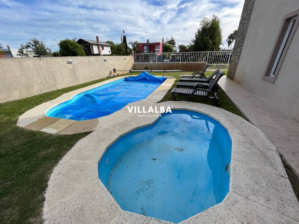 Casa ID.2188 - La barra, casa en venta Punta del Este.