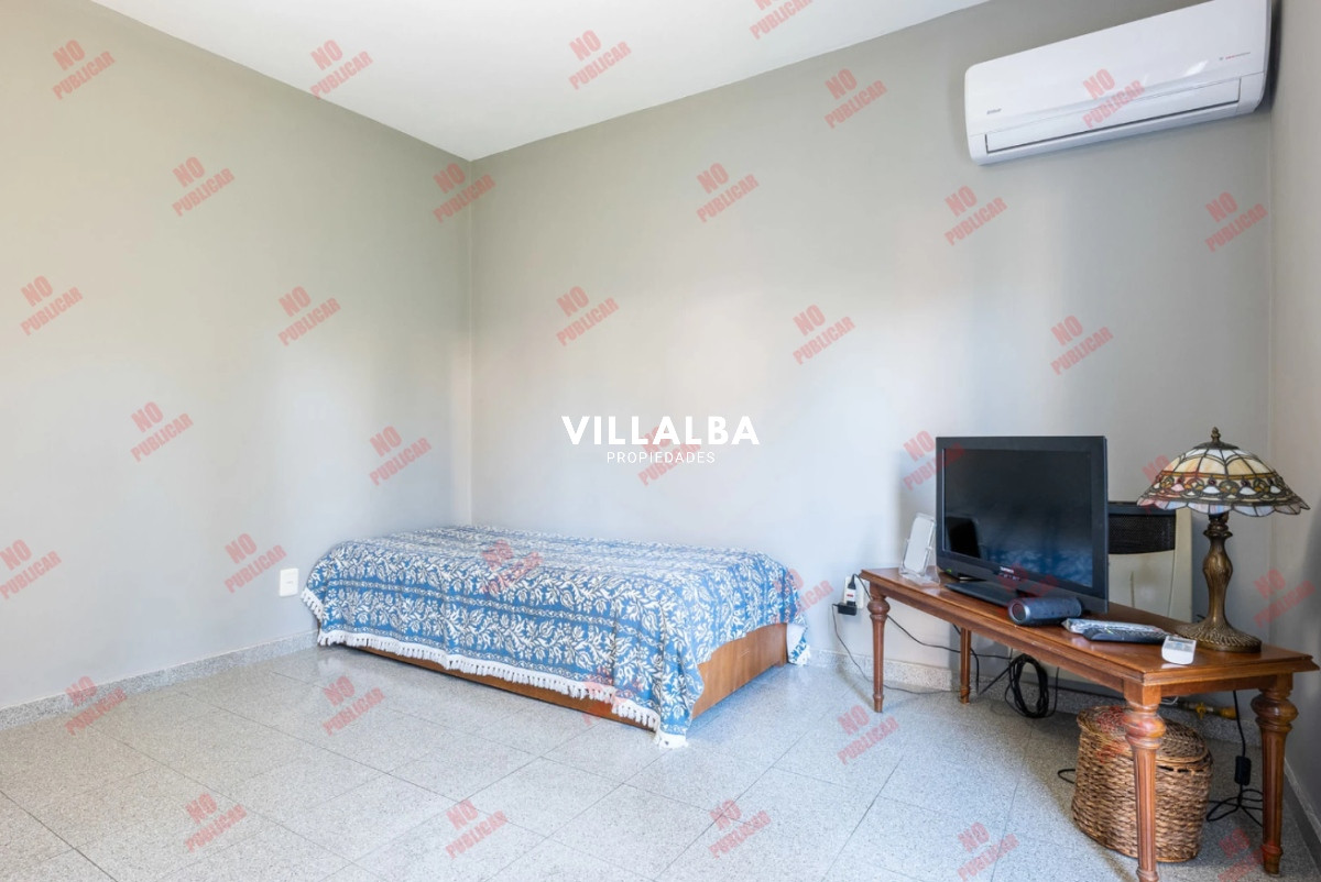 Casa ID.3051 - Oportunidad en venta 3 dormitorios, 3 baños. 