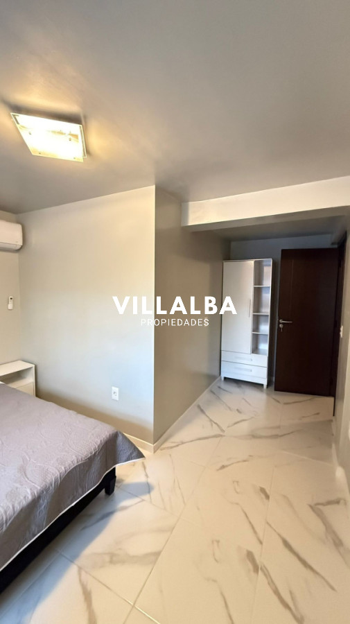 Casa ID.4515 - Gran propiedad en Golf estilo español unico! 
