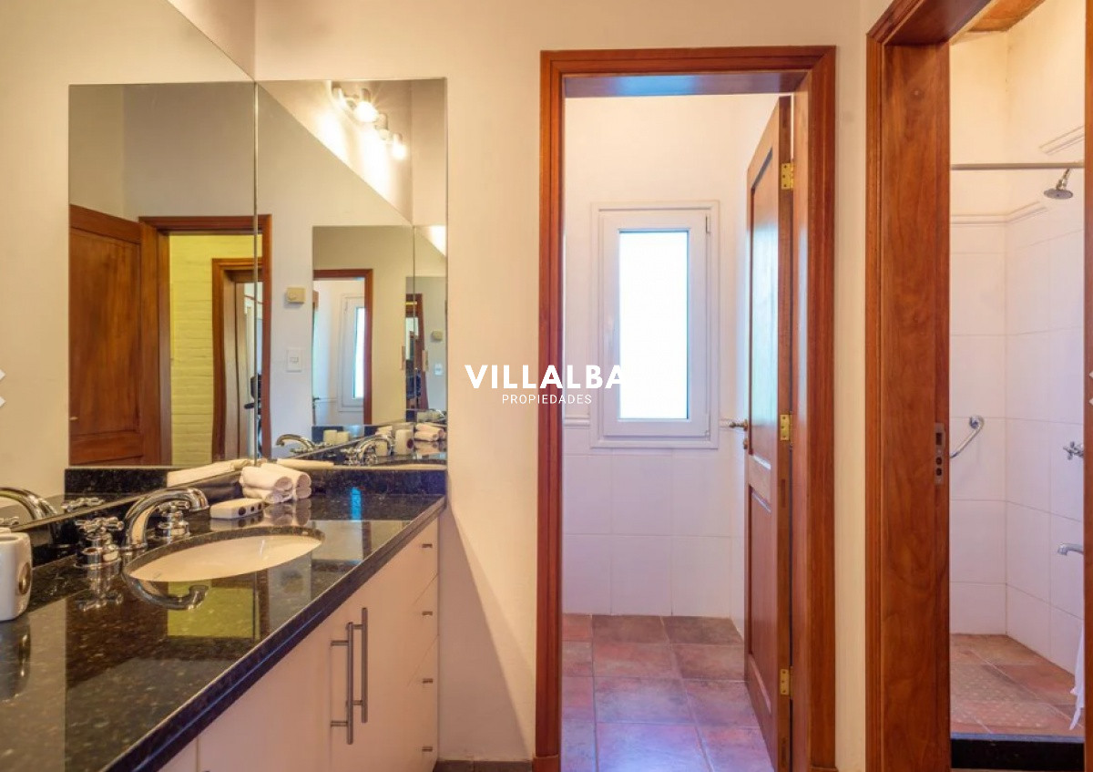 Casa ID.639 - Importante casa en venta