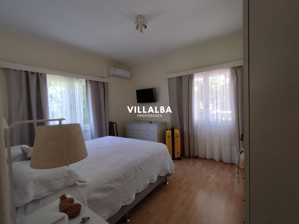 Apartamento ID.4086 - Alquiler y venta de casa en Punta del Este