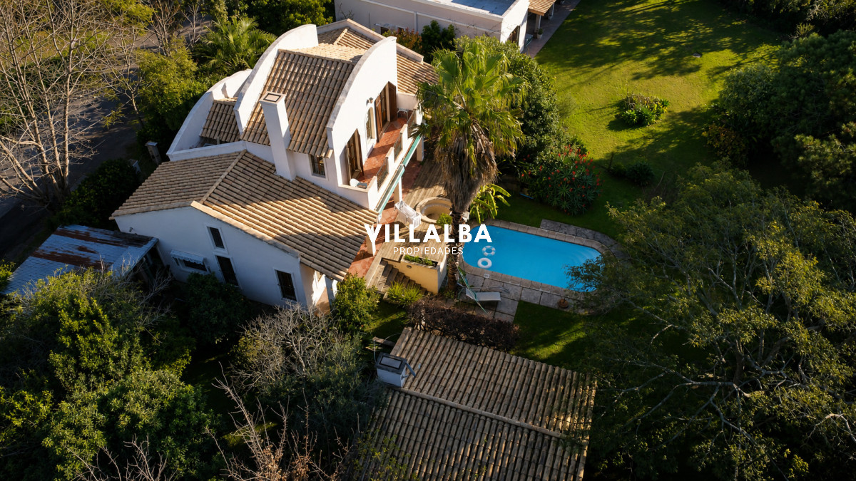 Casa ID.1164 - Hermosa casa en Jardines de Córdoba. 