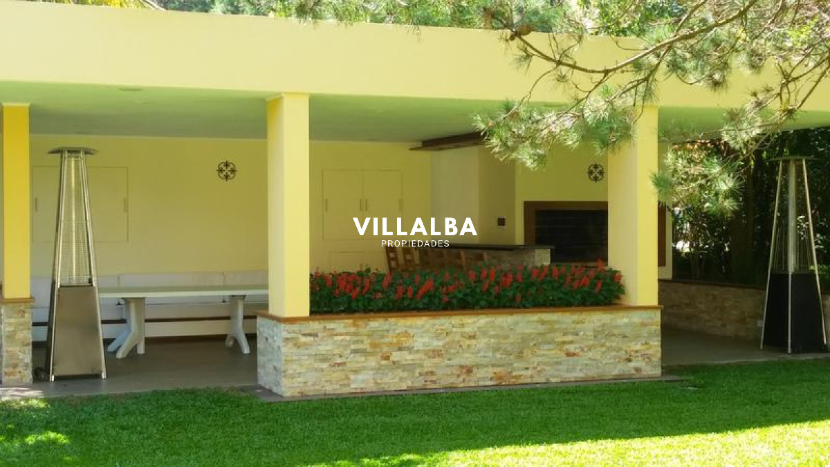 Apartamento ID.113 - Importante Residencia en el corazón de Punta del Este