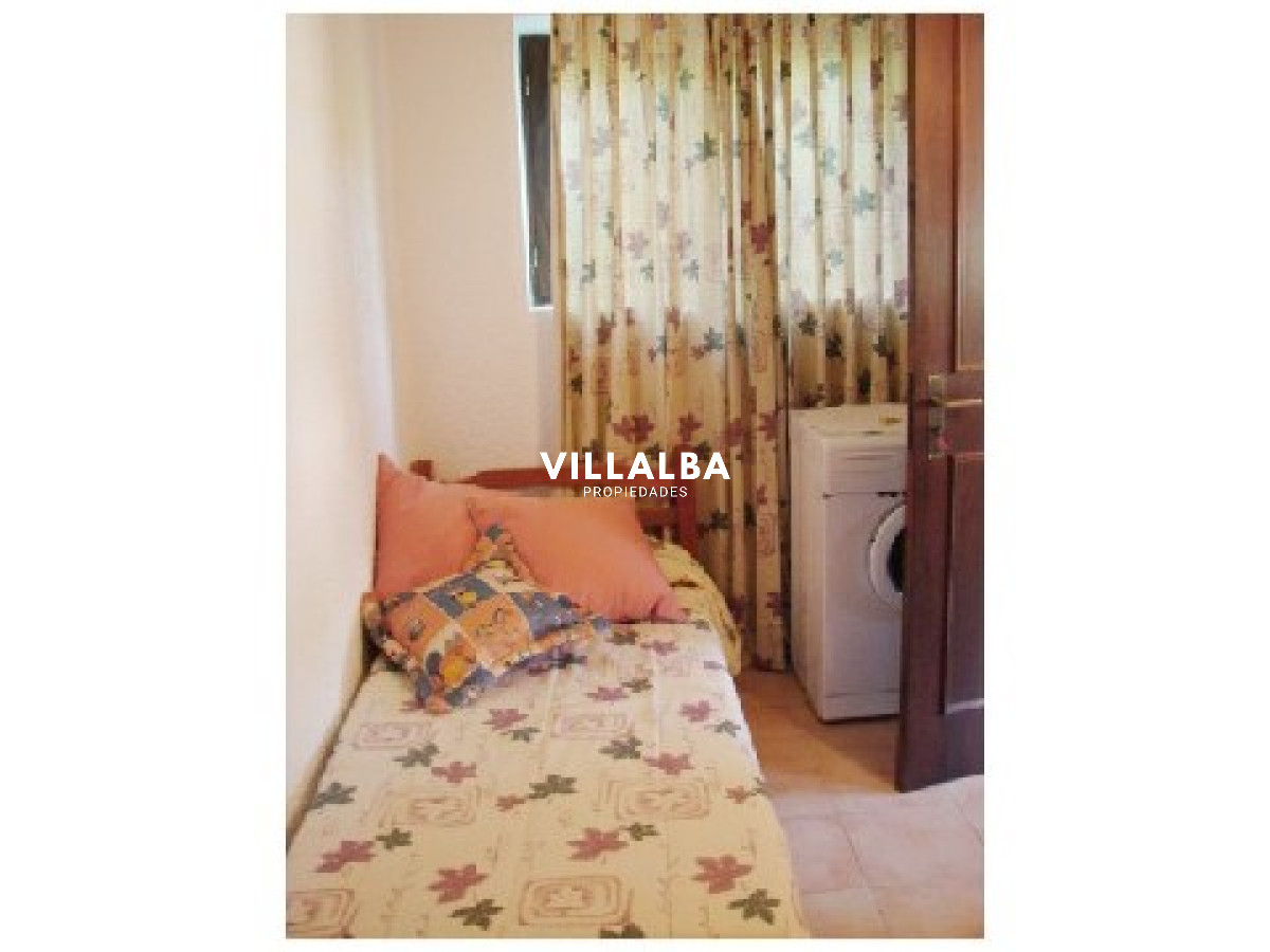 Apartamento ID.1880 - Importante Casa en Venta Punta del Este- Lugano