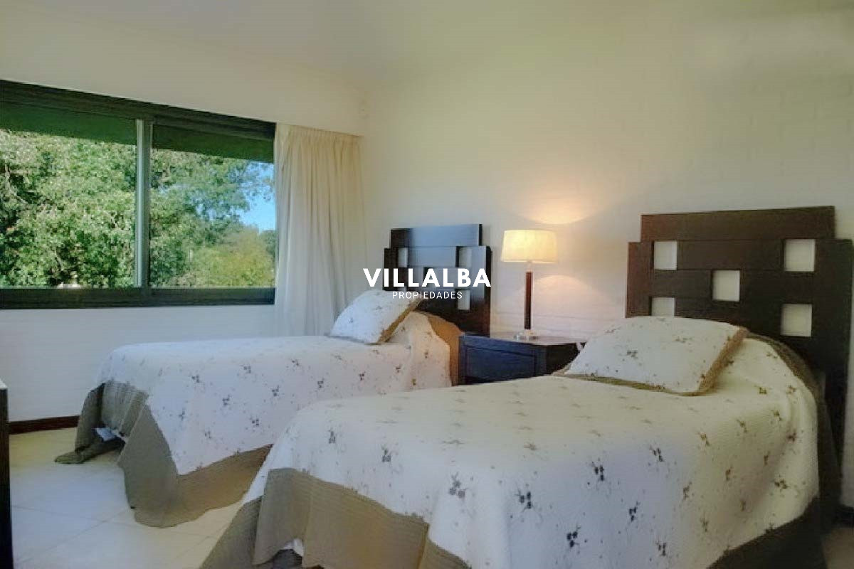 Casa ID.4753 - Hermosa casa en el corazon de Rincon del Indio