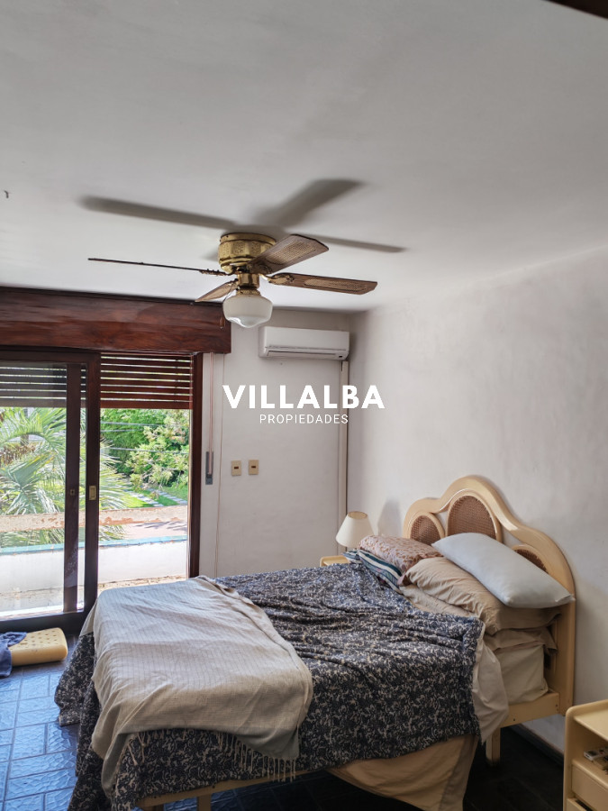 Apartamento ID.4227 - Playa Mansa una casa ideal para tener tu hogar! 