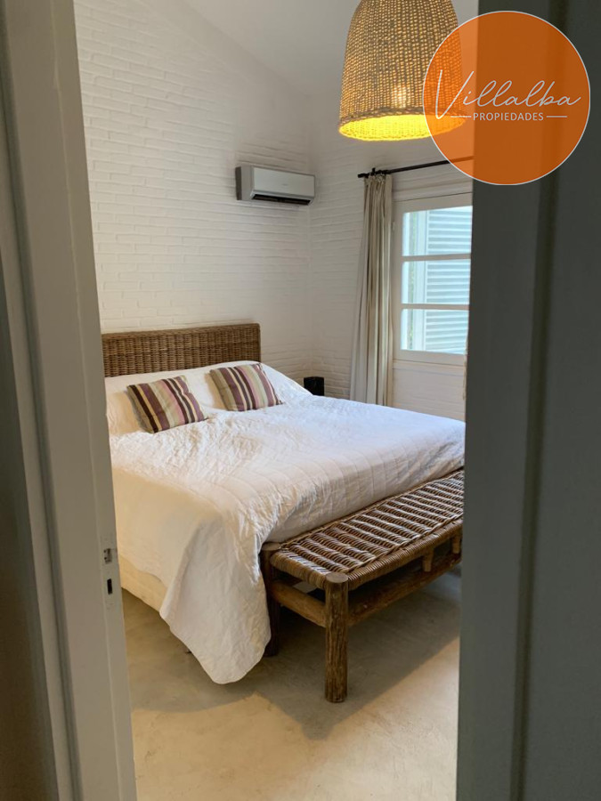 Casa ID.2973 - Oportunidad en Playa Mansa - 3 dormitorios 