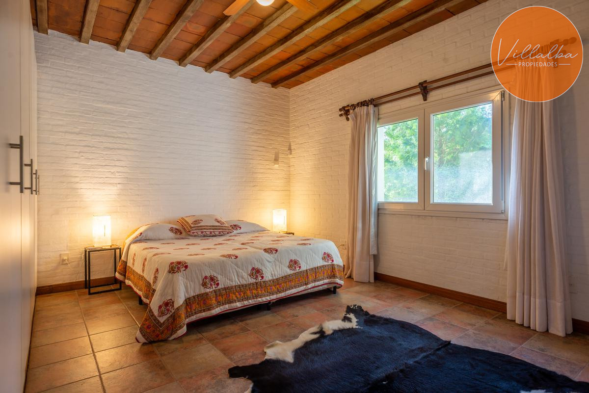 Casa ID.639 - Importante casa en venta