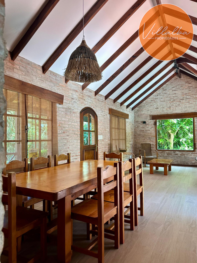 Casa ID.3356 - Alquiler temporada 4 dormitoros - piscina climatizada! 