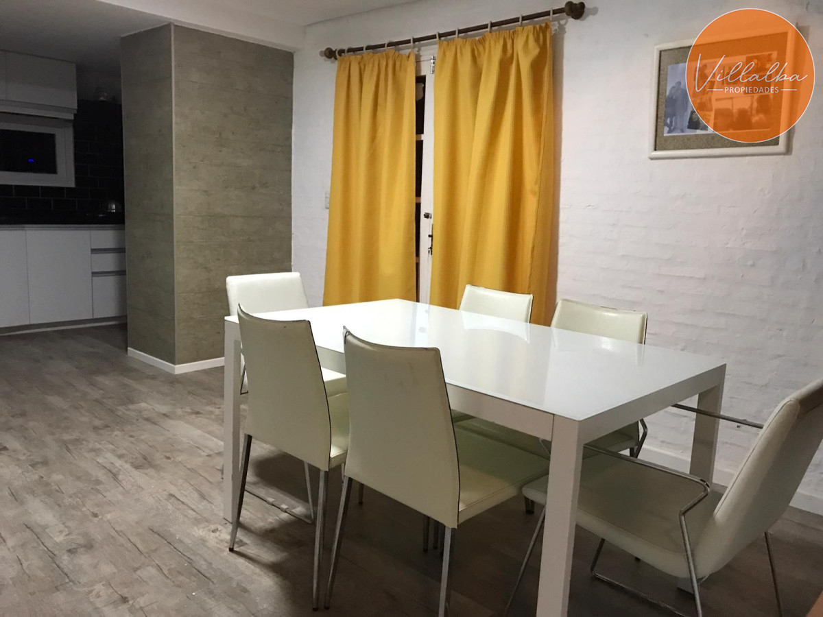 Apartamento ID.2744 - Casa en venta, La barra, 450 Mts del Mar. 
