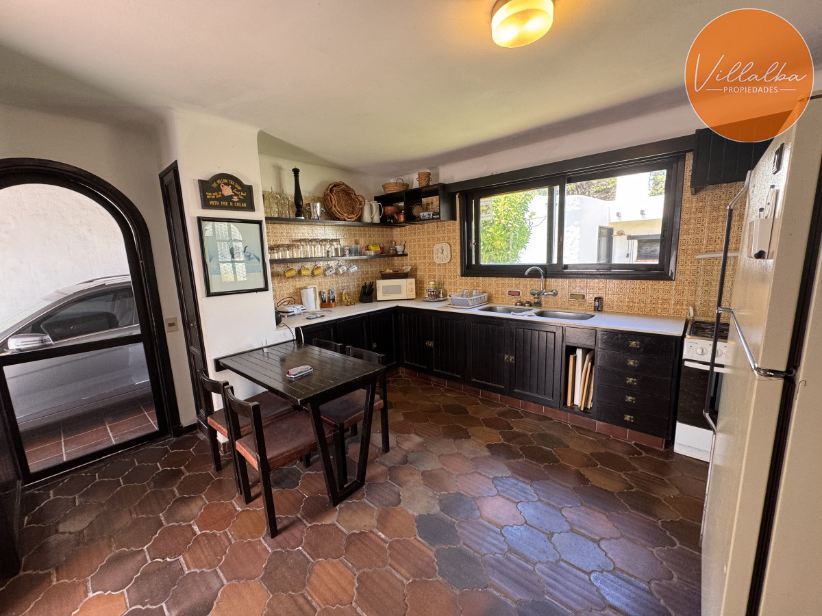 Casa ID.790 - Casa en Venta Playa Mansa 