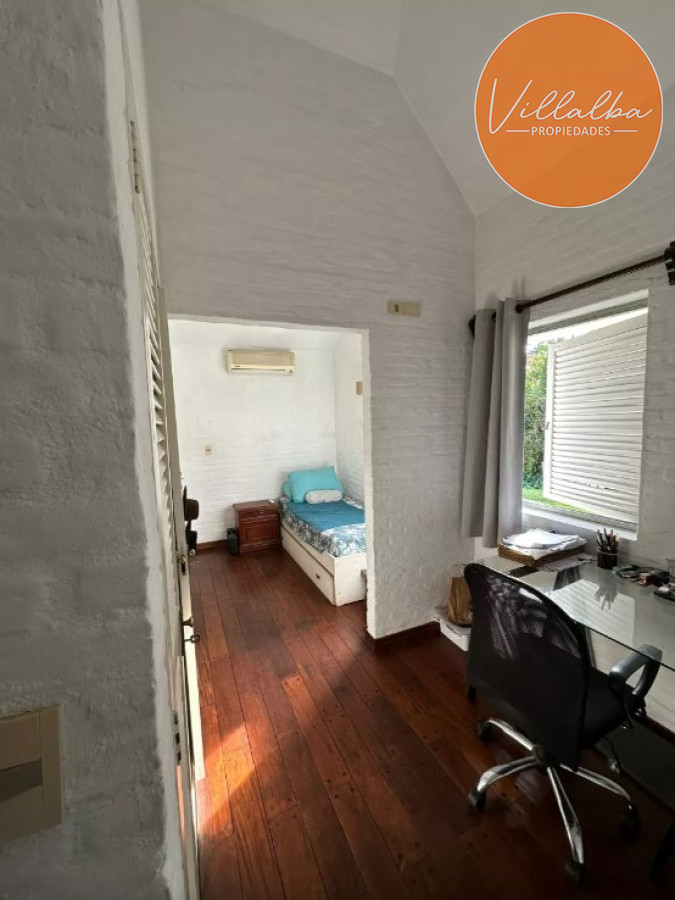 Casa ID.3348 - Excelente residencia en una de las zonas más exclusivas de Punta del Este.
