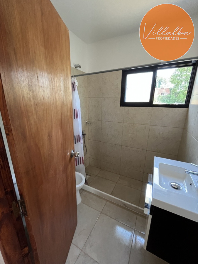 Apartamento ID.2294 - Casa en venta - ideal para vivir todo el año! Próxima a Colegios y servicios. 