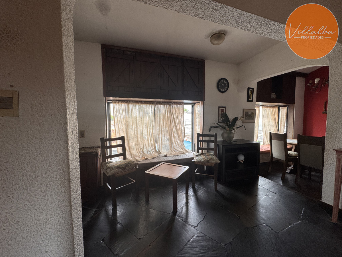Apartamento ID.3452 - Casa con renta en zona céntrica de Maldonado Ideal para inversión o vivienda