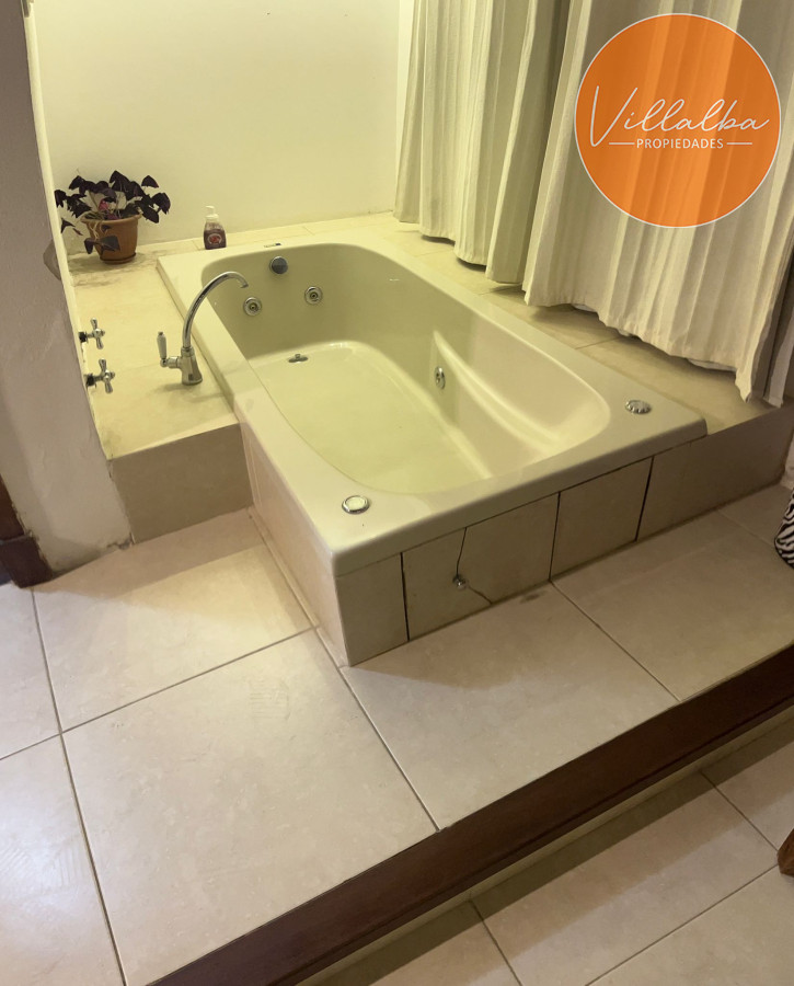 Casa ID.3174 - Elegante Casa en Marly: Confort y Tranquilidad Cerca de Todo