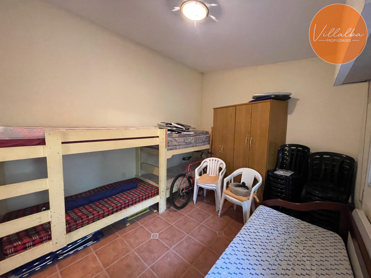 Casa ID.410 - Casa en la Zona de la Mansa . 