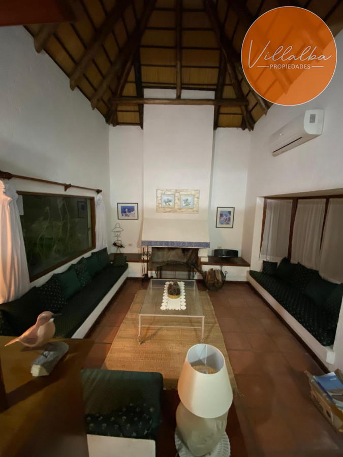 Apartamento ID.3262 - Casa  en Venta  Pinares