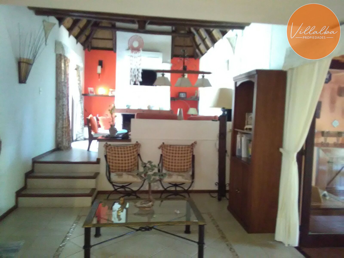 Apartamento ID.115 - Cabaña en Venta Pinares 3 dormitorios