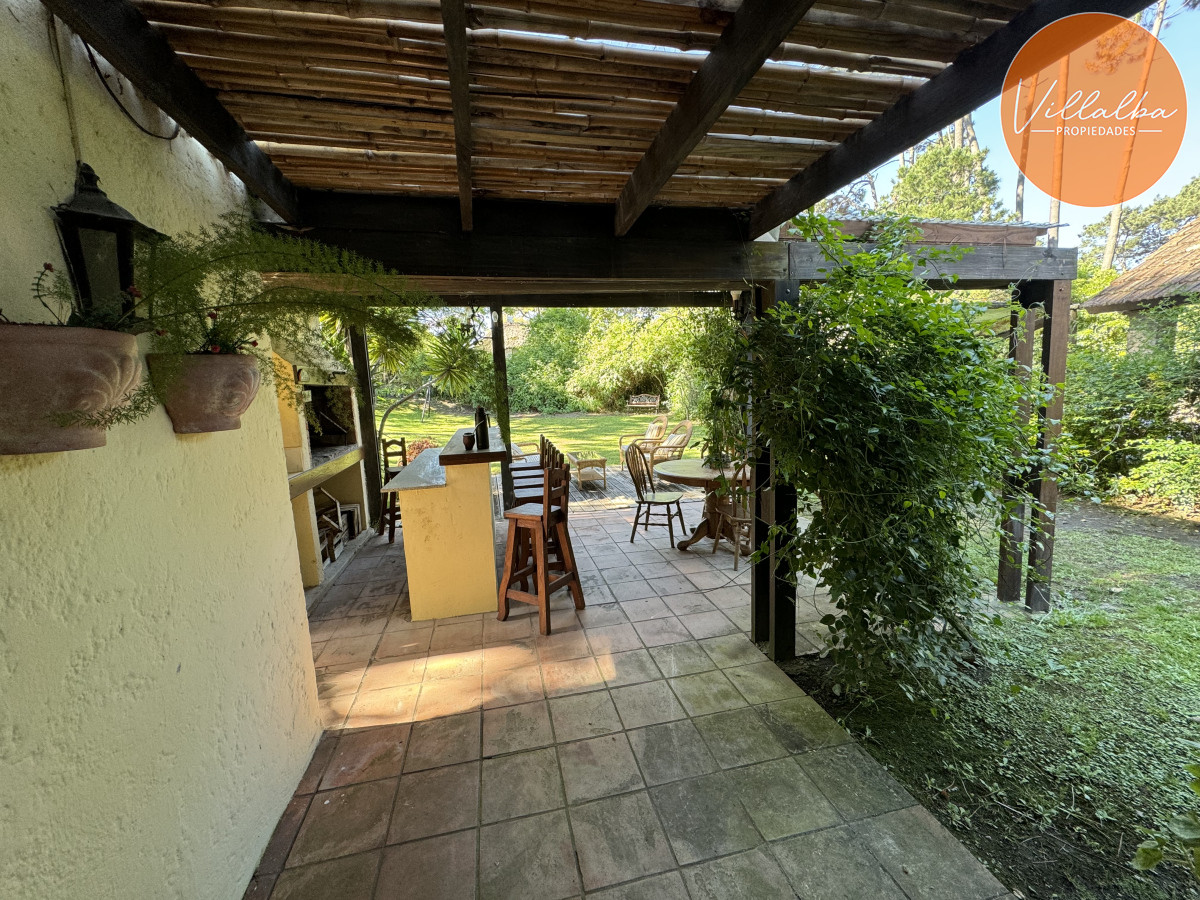 Apartamento ID.3262 - Casa  en Venta  Pinares