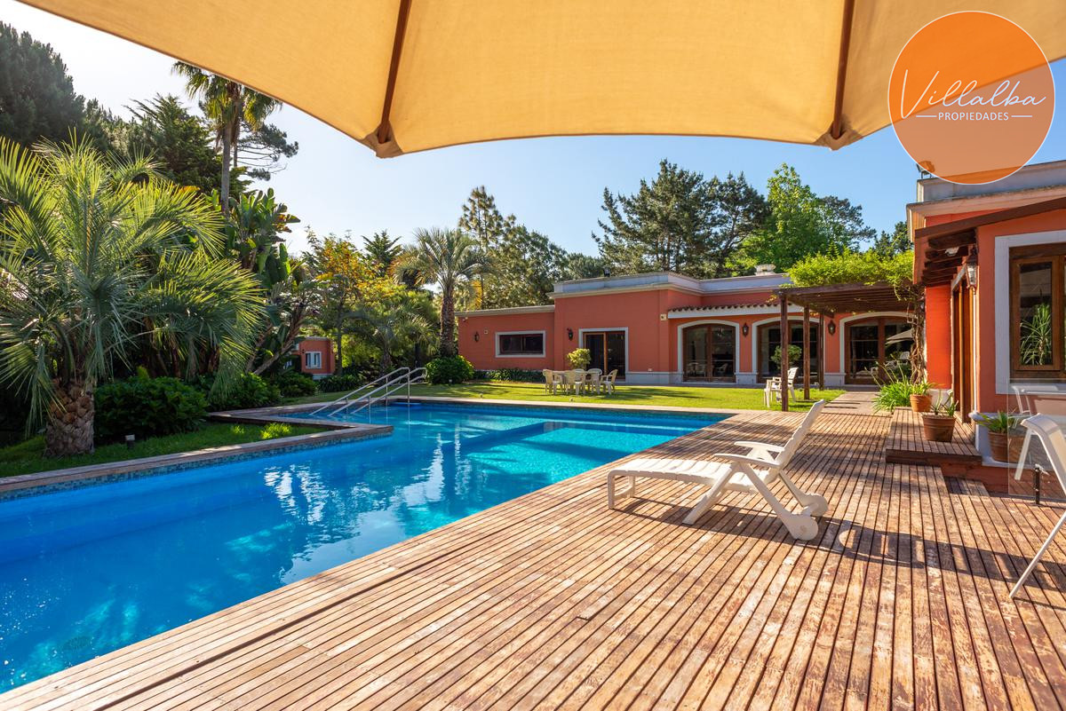 Casa ID.639 - Importante casa en venta