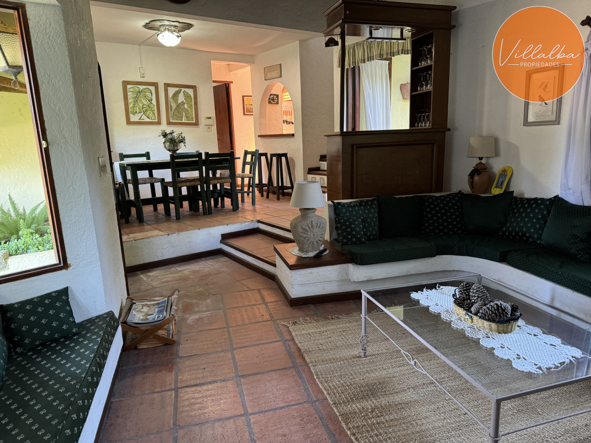Apartamento ID.3262 - Casa  en Venta  Pinares
