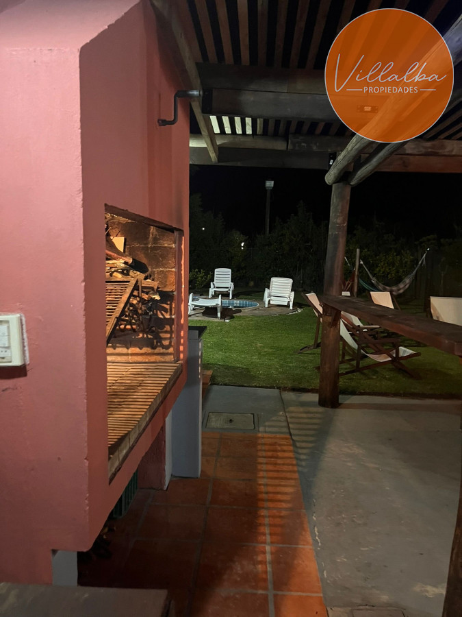 Casa ID.3174 - Elegante Casa en Marly: Confort y Tranquilidad Cerca de Todo