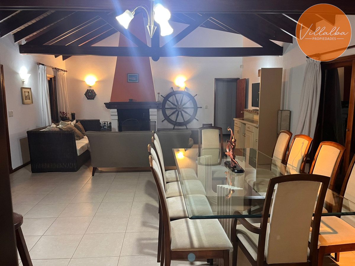 Casa ID.3174 - Elegante Casa en Marly: Confort y Tranquilidad Cerca de Todo