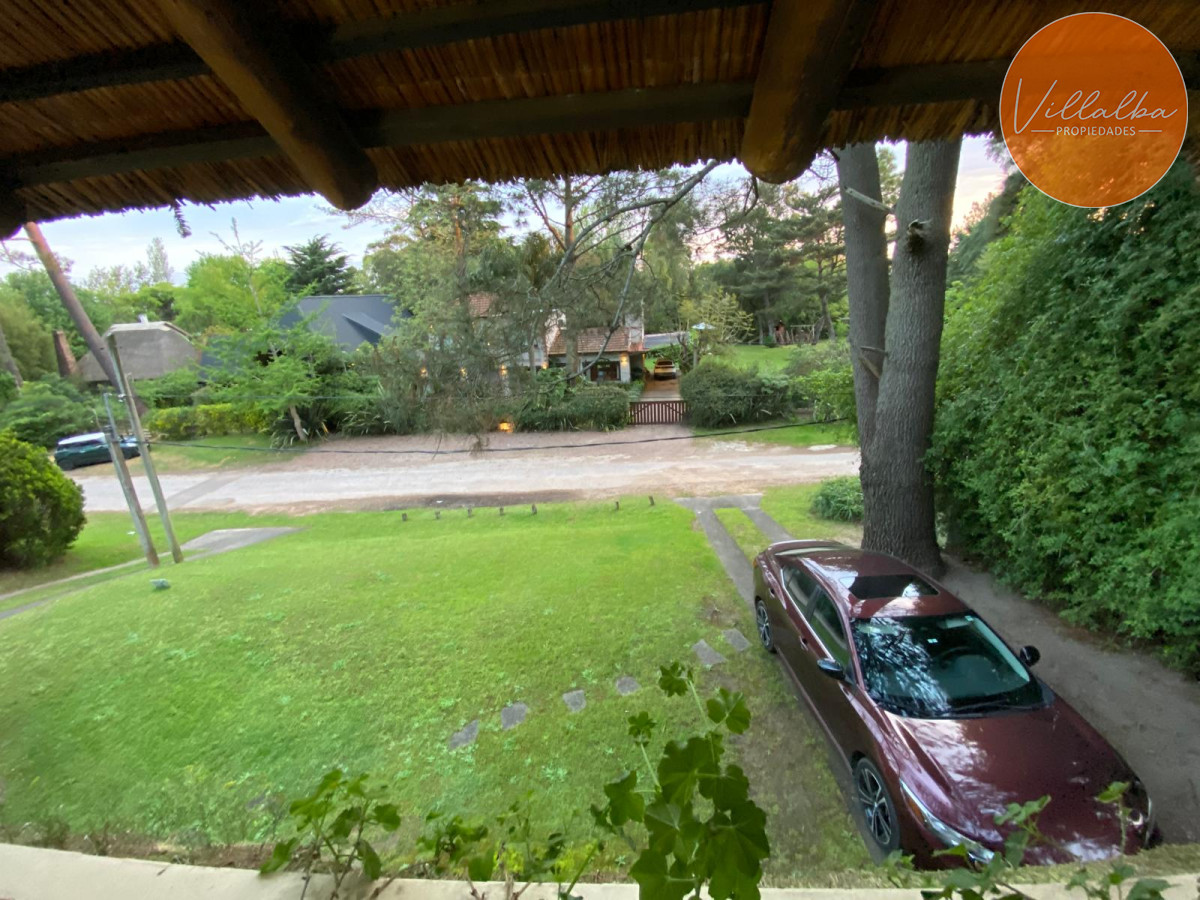 Apartamento ID.3262 - Casa  en Venta  Pinares