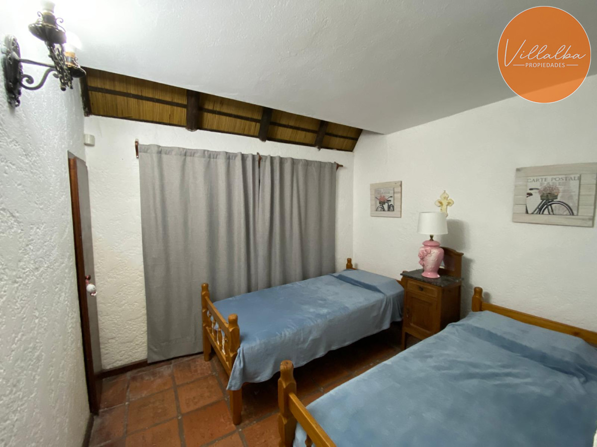 Apartamento ID.3262 - Casa  en Venta  Pinares