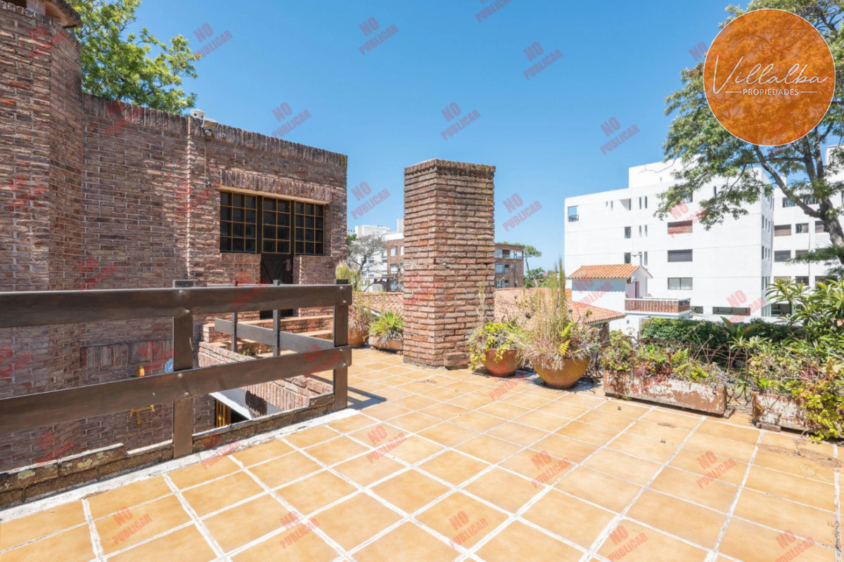 Apartamento ID.3259 - VENTA - A 1 Cuadra Del Mar En Playa Mansa