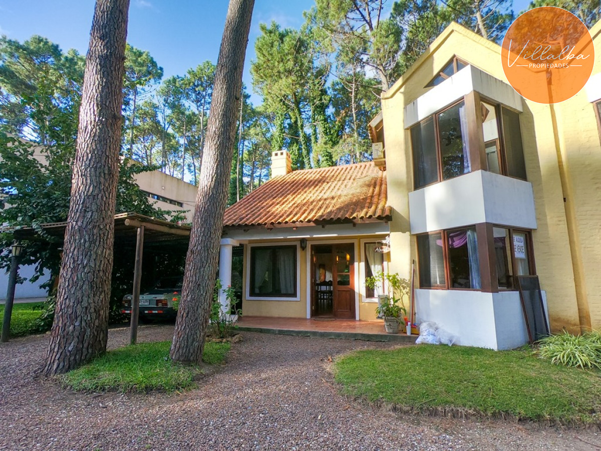 Casa ID.2870 - Casa en Venta 