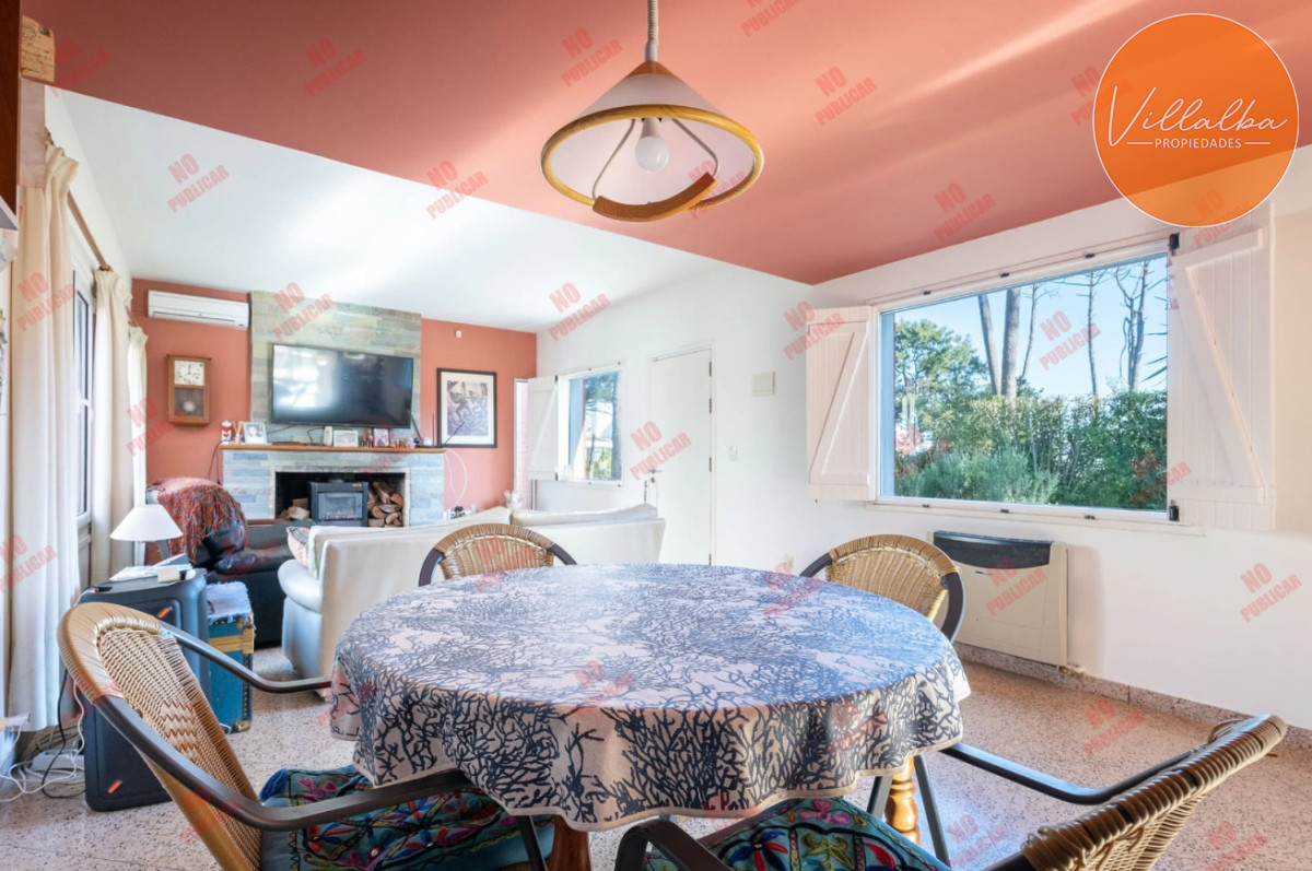 Casa ID.3051 - Oportunidad en venta 3 dormitorios, 3 baños. 