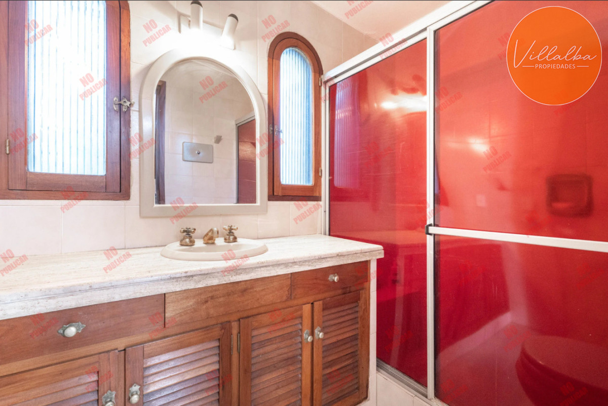 Apartamento ID.3259 - VENTA - A 1 Cuadra Del Mar En Playa Mansa