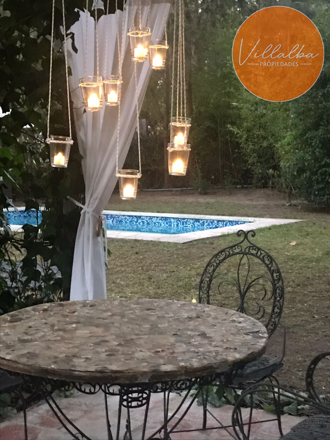 Casa ID.886 - Casa en Venta Pinares con piscina y Parrillero. 