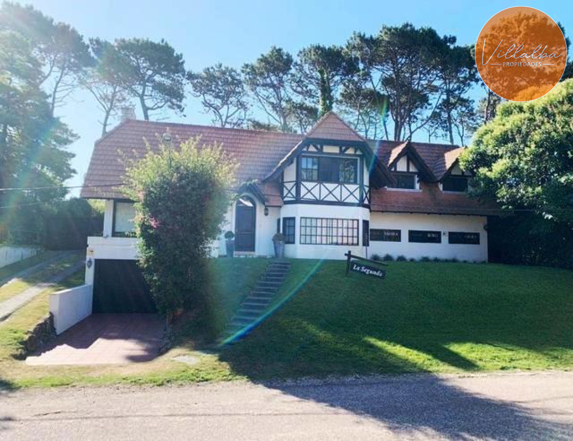 Casa ID.1880 - Importante Casa en Venta Punta del Este- Lugano