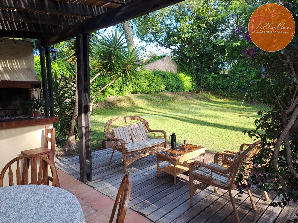 Apartamento ID.3262 - Casa  en Venta  Pinares