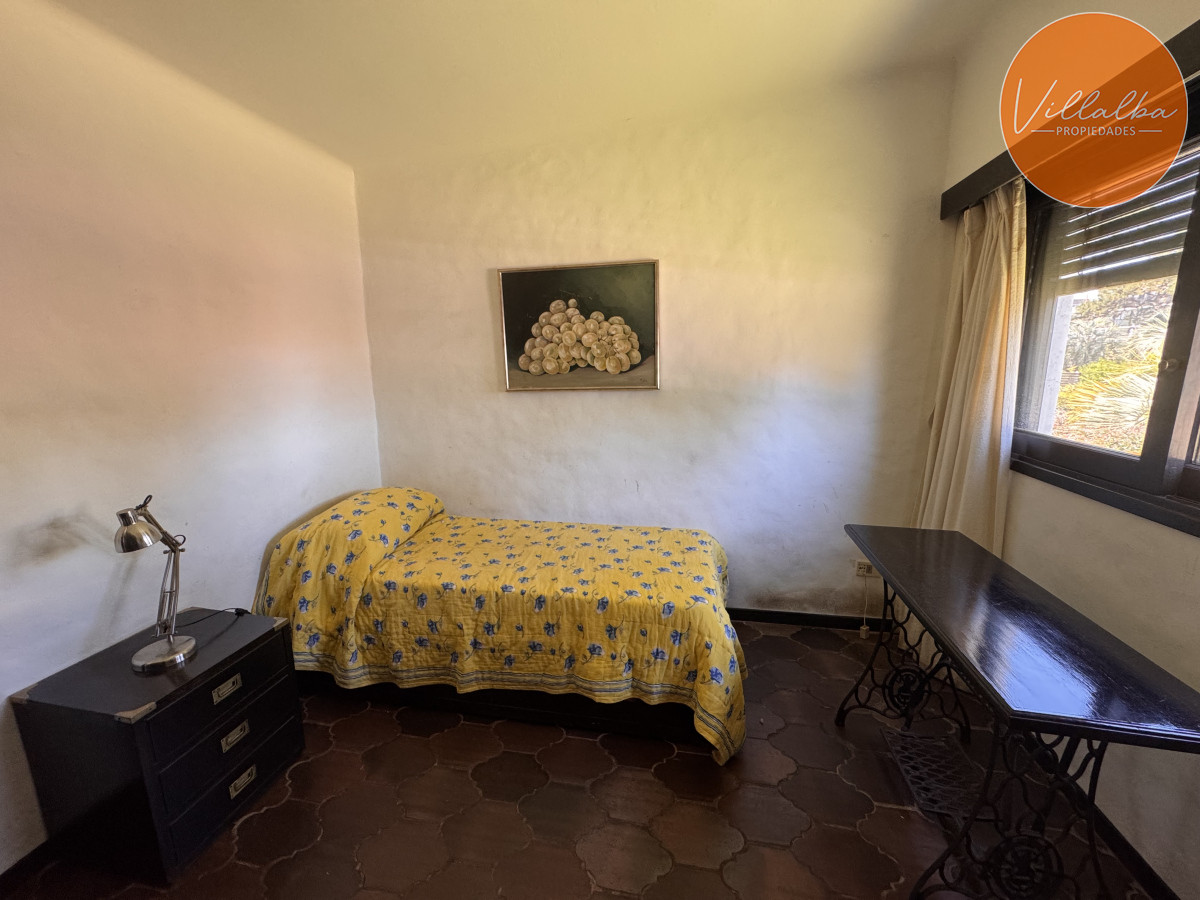 Casa ID.790 - Casa en Venta Playa Mansa 