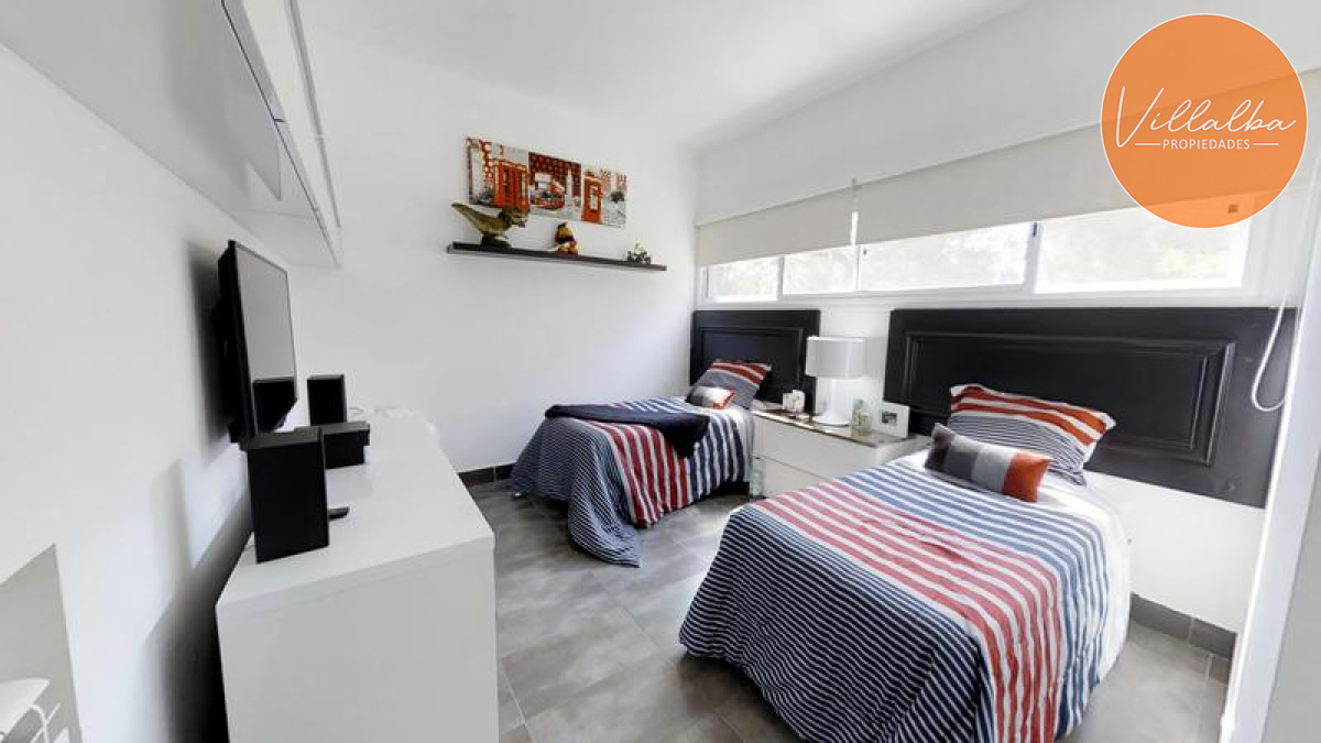 Casa ID.60 - Moderna casa en el bosque cerca del mar. 
