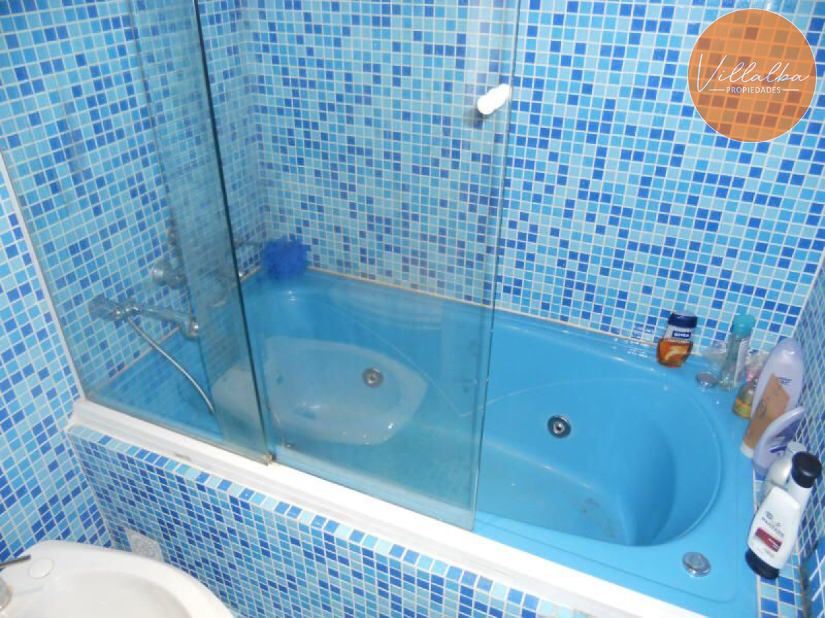Casa ID.886 - Casa en Venta Pinares con piscina y Parrillero. 