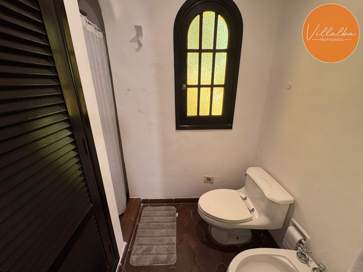 Casa ID.790 - Casa en Venta Playa Mansa 