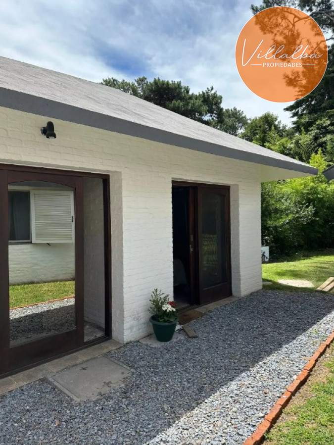 Casa ID.3348 - Excelente residencia en una de las zonas más exclusivas de Punta del Este.