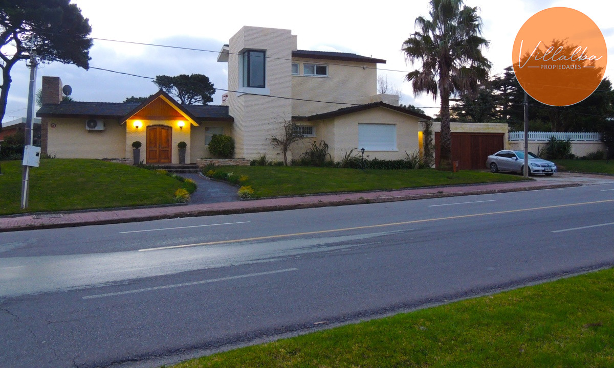 Casa ID.136 - Casa en venta Punta del Este 